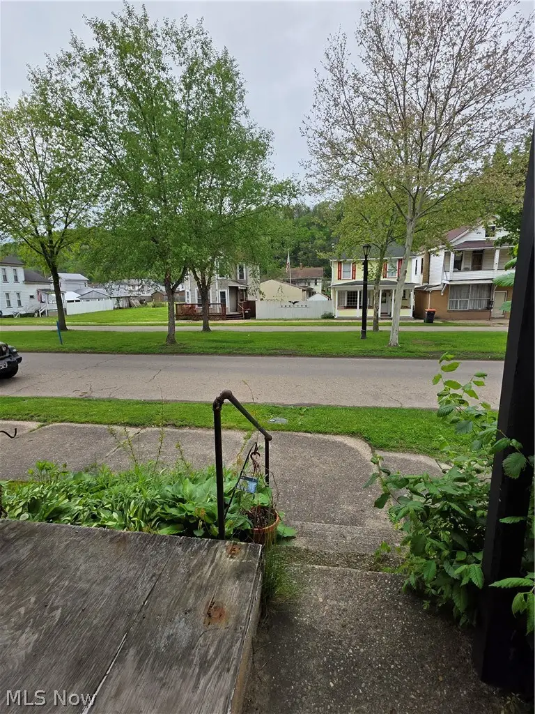 804 Broadway Avenue, Wellsville, OH 43968 - #3