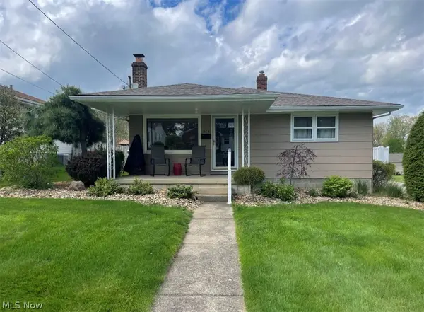 447 W Omar Street, Struthers, OH 44471