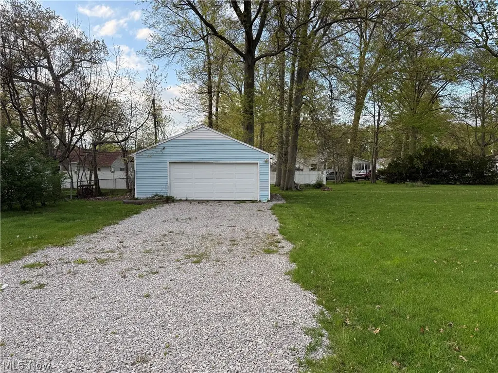 154 Tomahawk Drive, Avon Lake, OH 44012 - #1