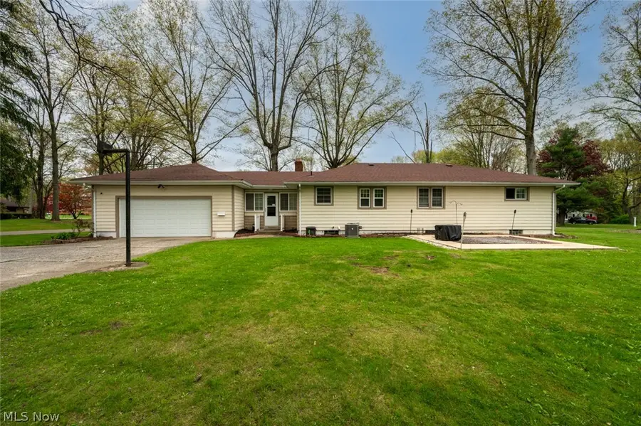 503 E Montrose Street, Youngstown, OH 44505 - #3