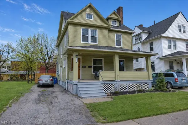 1453 W 107th Street, Cleveland, OH 44102