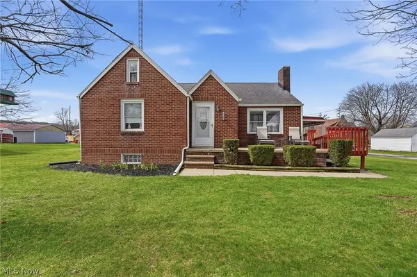 2719 Ellenwood Se Avenue, Paris, OH 44670