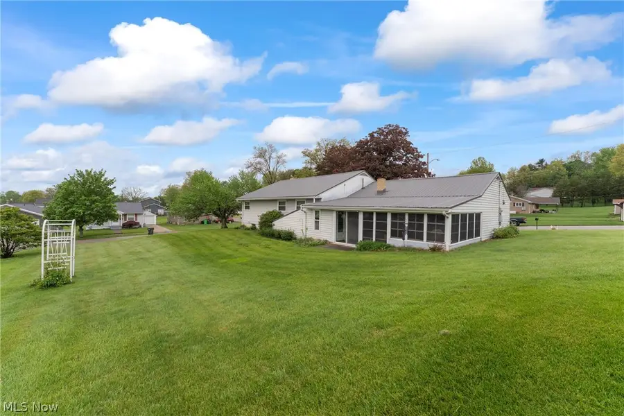1304 E 2nd Street, Dover, OH 44622 - #2