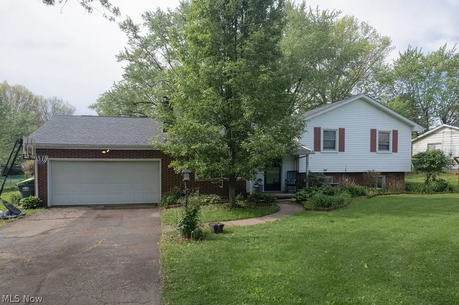 1350 W Vine Street, Alliance, OH 44601 - #3