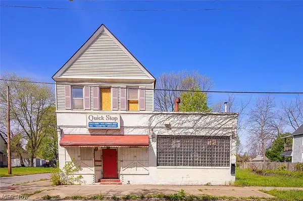 1054 E 71st Street, Cleveland, OH 44103