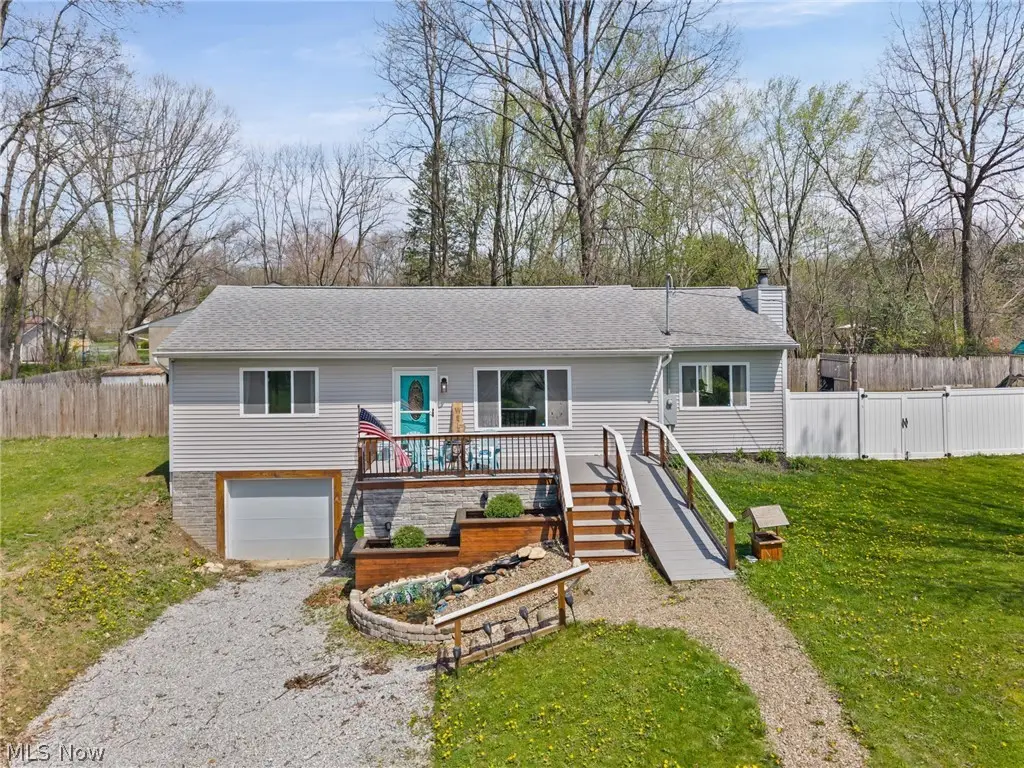 565 Perry Road, Tallmadge, OH 44278 - #1