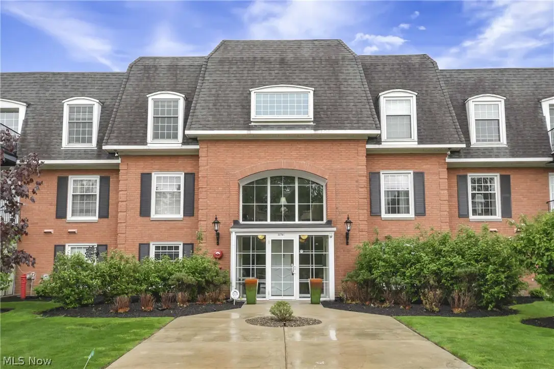 22701 Center Ridge Road #212, Rocky River, OH 44116 - #1