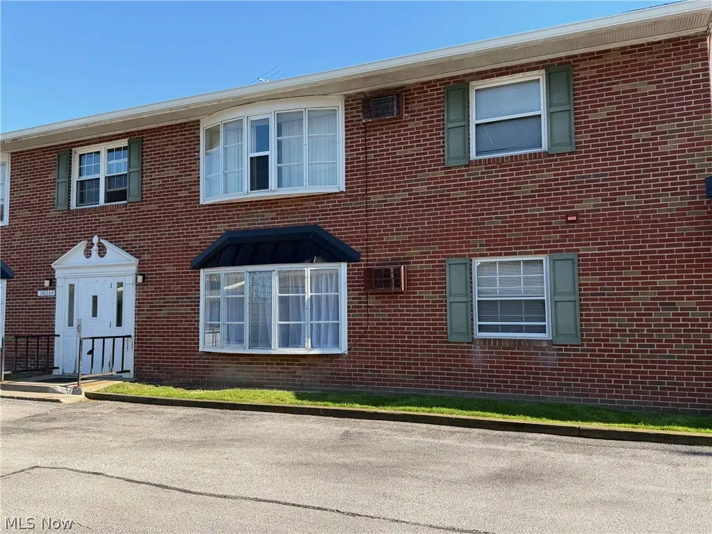 31622 N Marginal Drive #B-105, Willowick, OH 44095 - #1