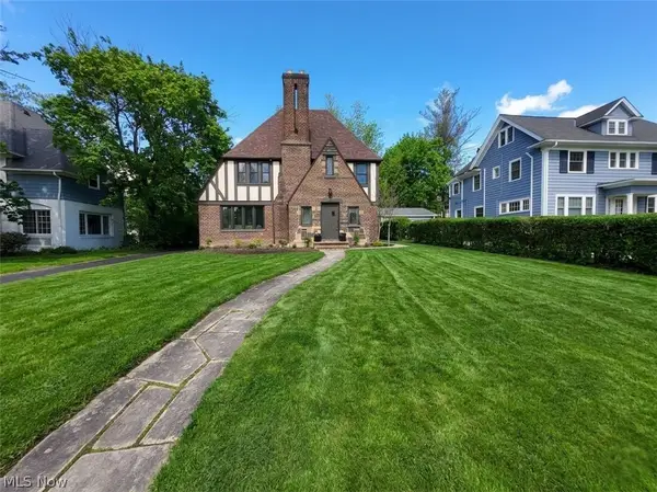 3145 Huntington Road, Shaker Heights, OH 44120