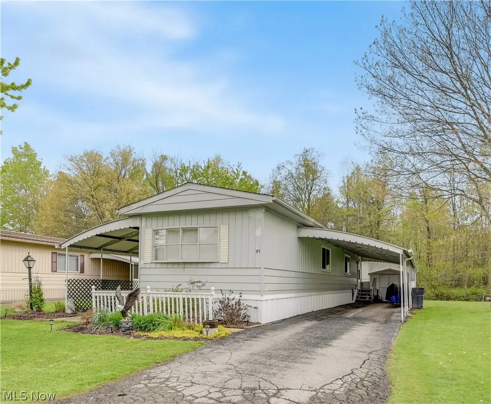 171 Brook Drive, Brookfield, OH 44403 - #1