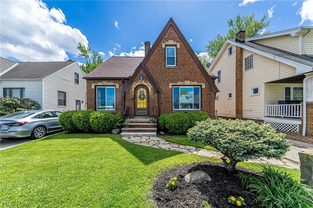 7415 Jameson Road, Parma, OH 44129 - #1