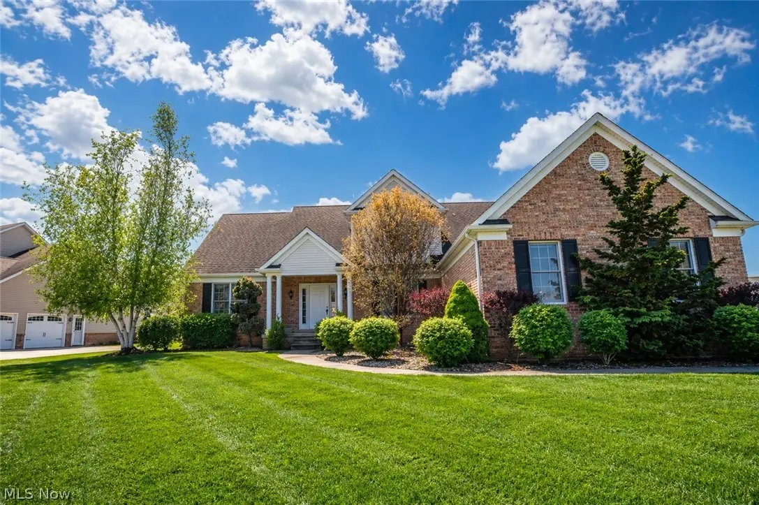 1204 Stone Crossing Ne Street, Canton, OH 44721 - #1