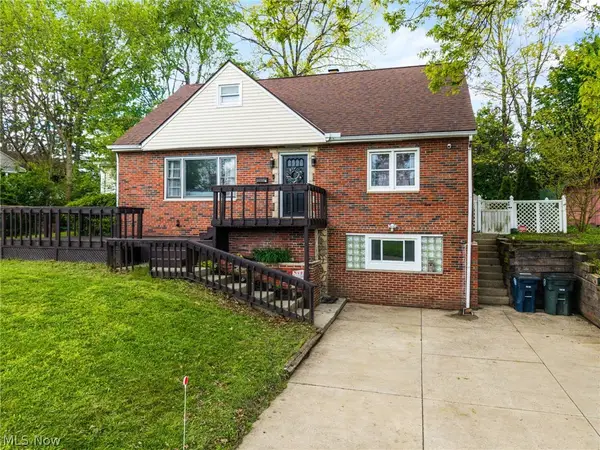 1588 Highview Avenue, Akron, OH 44301