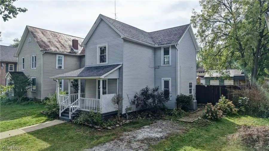 325 W Maryland Avenue, Sebring, OH 44672 - #2