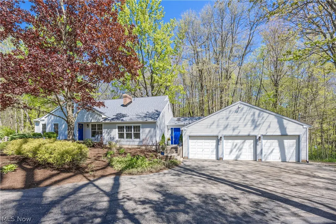 31599 Fairview Road, Chagrin Falls, OH 44022 - #1