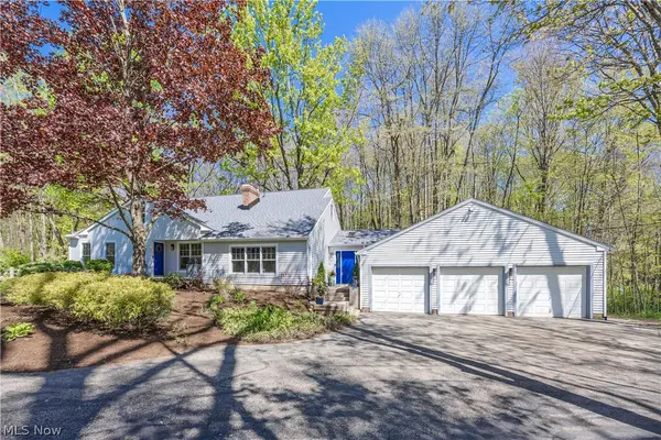 31599 Fairview Road, Chagrin Falls, OH 44022