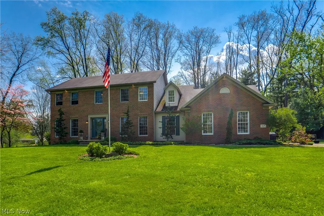 5137 Plain Center Ne Avenue, Canton, OH 44714 - #1