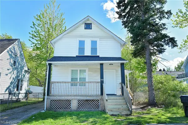 9705 Macon Avenue, Cleveland, OH 44102