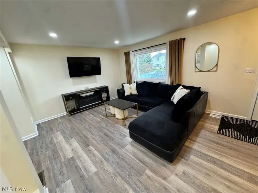 193 Summit Avenue, Northfield, OH 44067 - #2