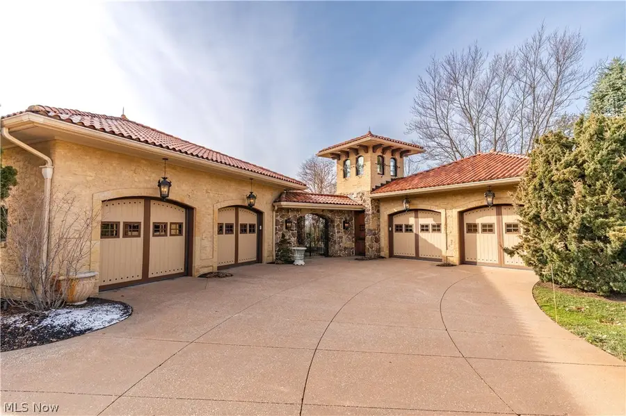4809 Lantern Hill Nw Circle, Canton, OH 44718 - #2