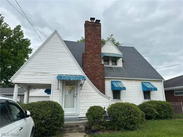 1201 Lakeview Drive, Parkersburg, WV 26104