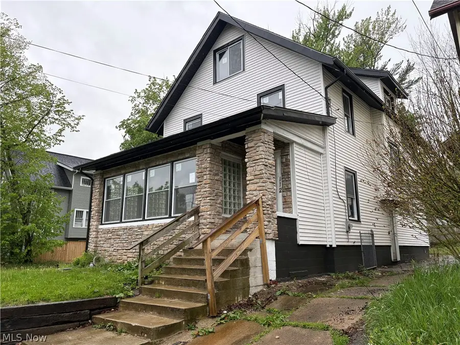 112 Burton Avenue, Akron, OH 44302 - #2