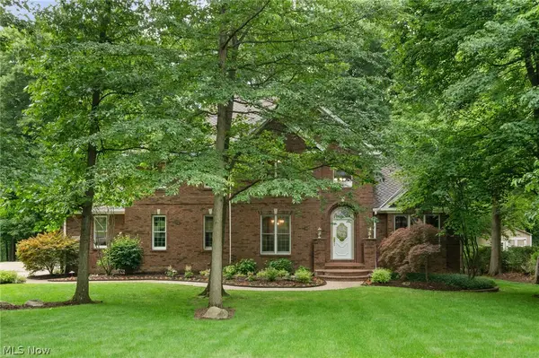 189 Ballantrae Drive, Sagamore Hills, OH 44067
