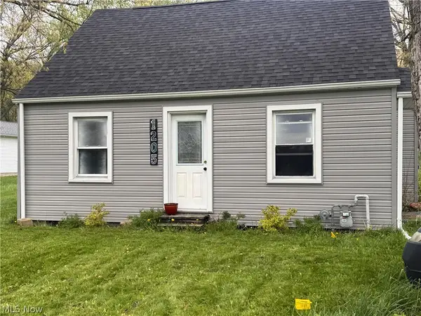 1205 Shannon Road, Girard, OH 44420