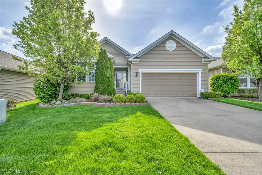 37852 Ashfield Way, North Ridgeville, OH 44039 - #1