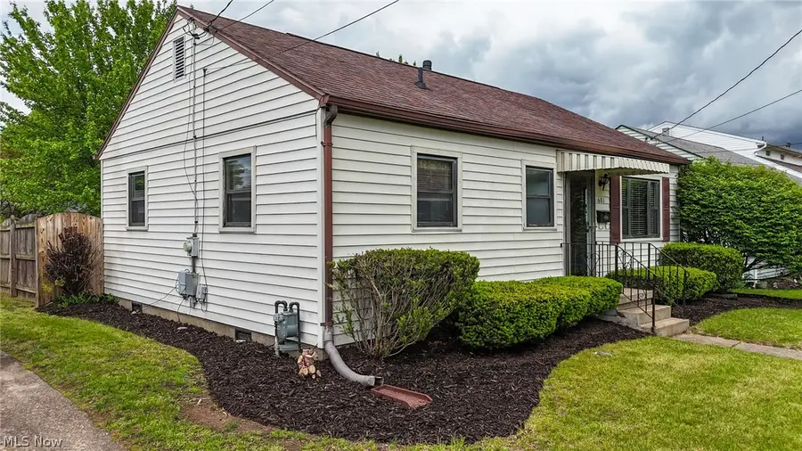 601 41st Street, Vienna, WV 26105 - #3
