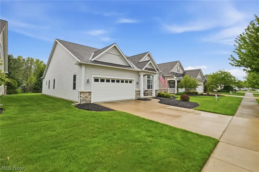 8220 Manor Gate Way, Mentor, OH 44060 - #3