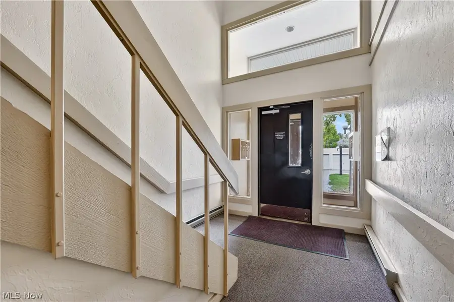 2930 N Bay Drive #L7, Westlake, OH 44145 - #2