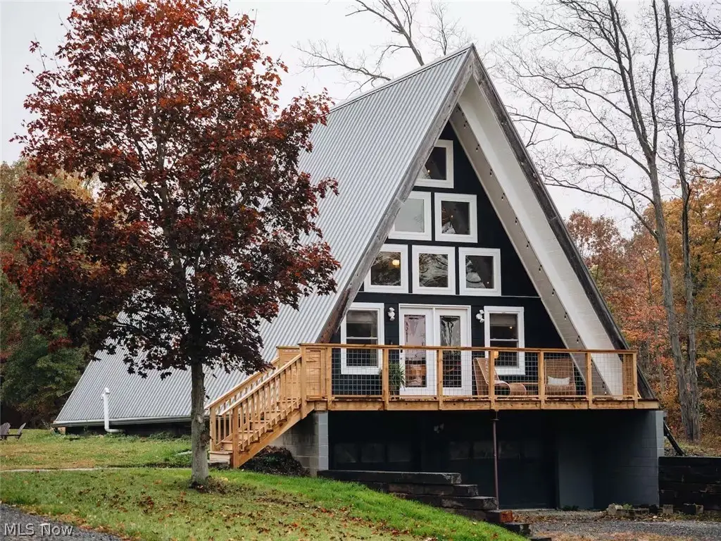 2793 Barclay Messerly Road, Southington, OH 44470 - #1