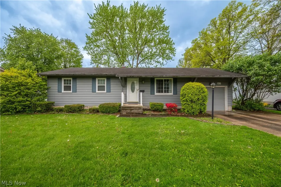 4829 New Road, Austintown, OH 44515 - #1