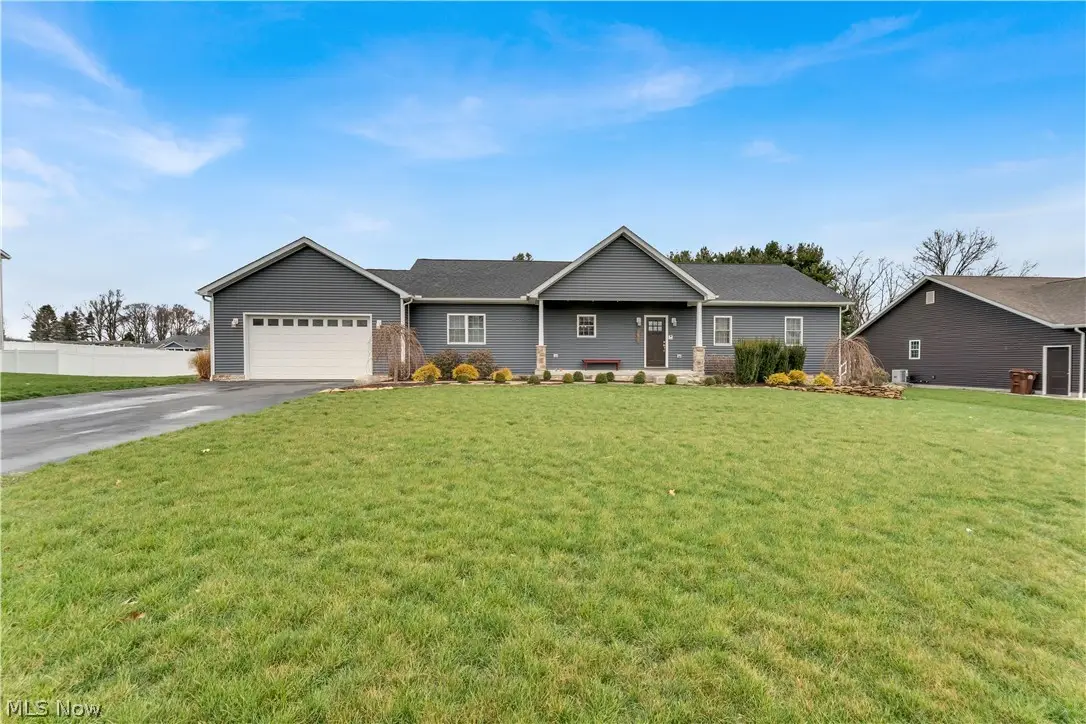 146 Juniper Drive, Columbiana, OH 44408 - #1