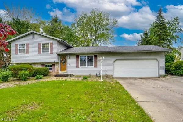 3277 Longwood Drive, Norton, OH 44203