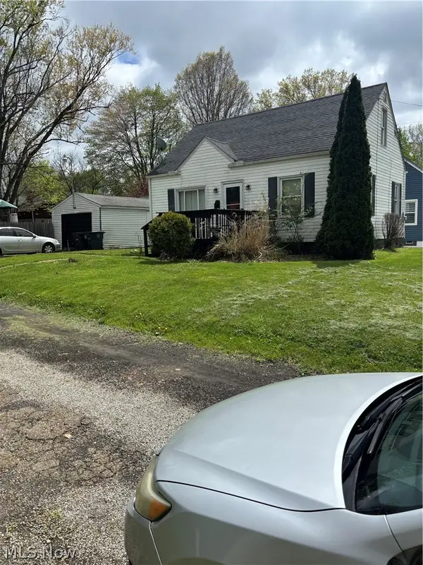 1345 Hartford Avenue, Akron, OH 44320