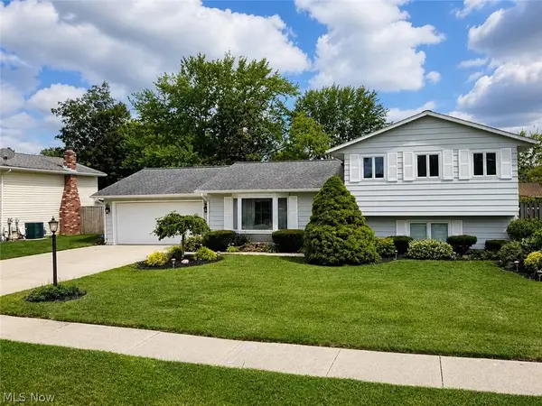 944 Stark Street, Sheffield Lake, OH 44054
