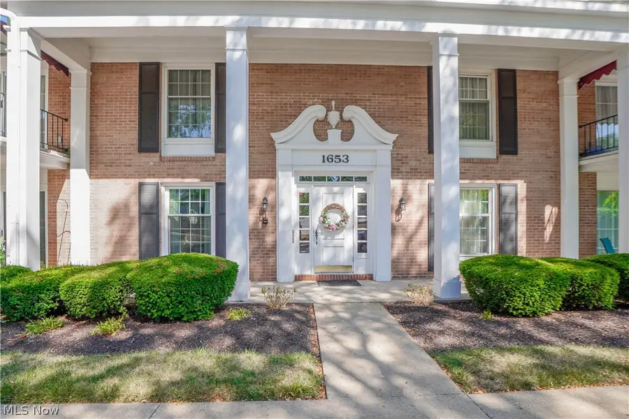 1653 Greenway Se Road #202, North Canton, OH 44709 - #3