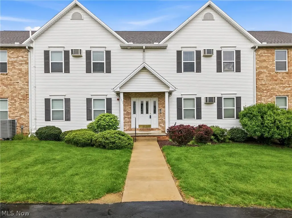 3635 Indian Run Drive #6, Canfield, OH 44406 - #1