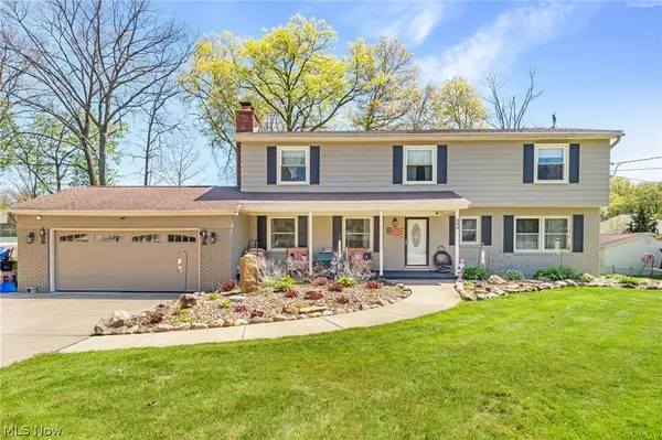 690 Deerwood Drive, Tallmadge, OH 44278