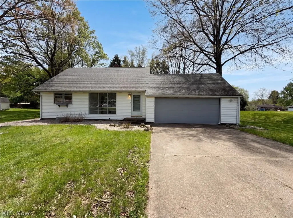 1064 Munroe Falls Kent Road, Kent, OH 44240 - #1