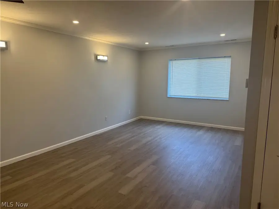25735 Lorain Road #304, North Olmsted, OH 44070 - #2