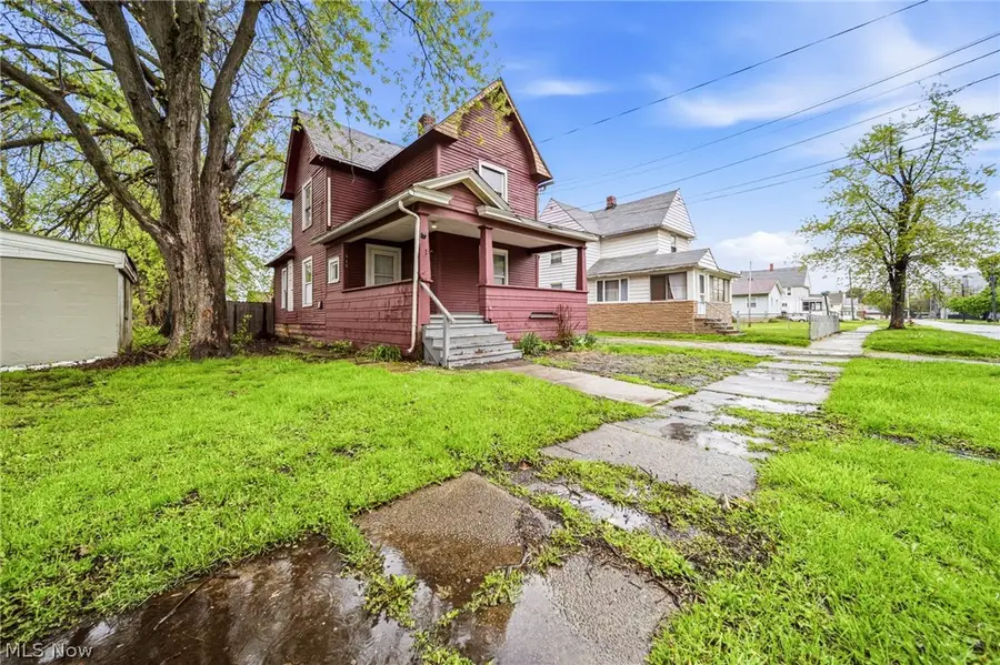 545 W 36th Street, Ashtabula, OH 44004 - #3