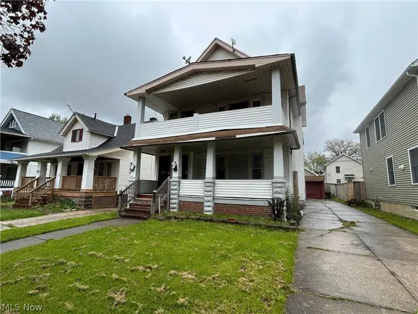 11721 Hamlen Avenue, Cleveland, OH 44120