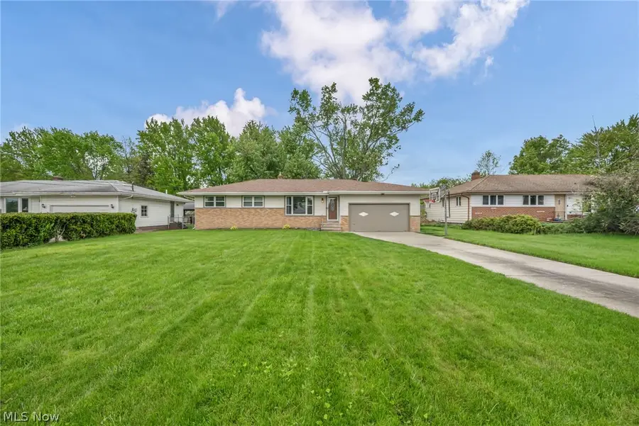 13177 Whitney Road, Strongsville, OH 44136 - #3