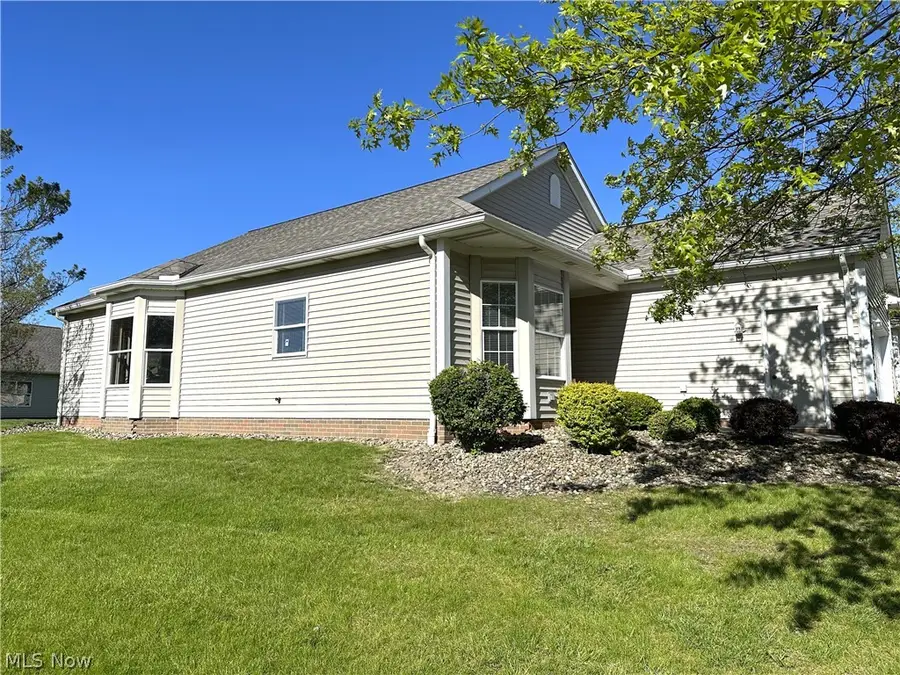 135 Village Drive, Seven Hills, OH 44131 - #3