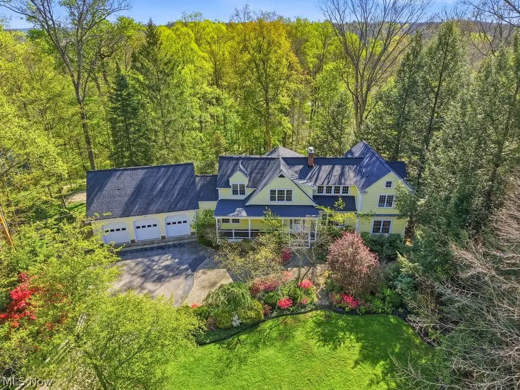 50 Park Lane, Chagrin Falls, OH 44022 - #1