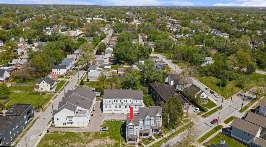 12203 Ashbury Avenue, Cleveland, OH 44106 - #3