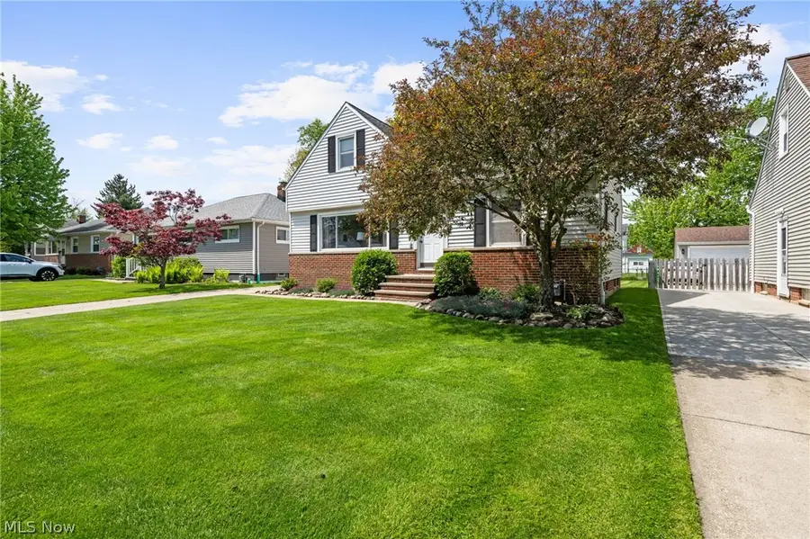 1244 W Miner Road, Mayfield Heights, OH 44124 - #3